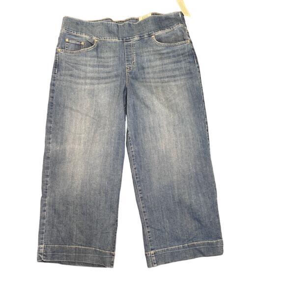 NWT Style & CO Wide Leg Cropped Jeans Size: XL - Picture 1 of 5